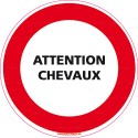 https://www.4mepro.com/26738-medium_default/panneau-rond-attention-chevaux.jpg