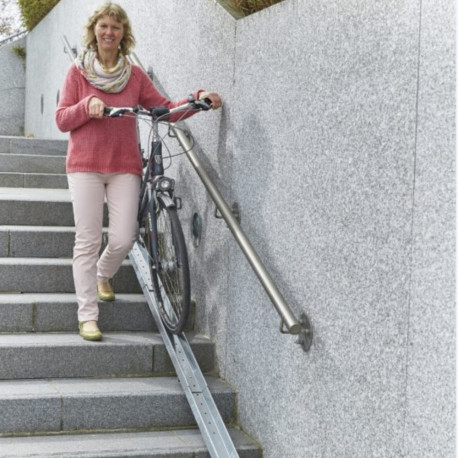 Rampe d'escalier pour vélo - Elément suivant